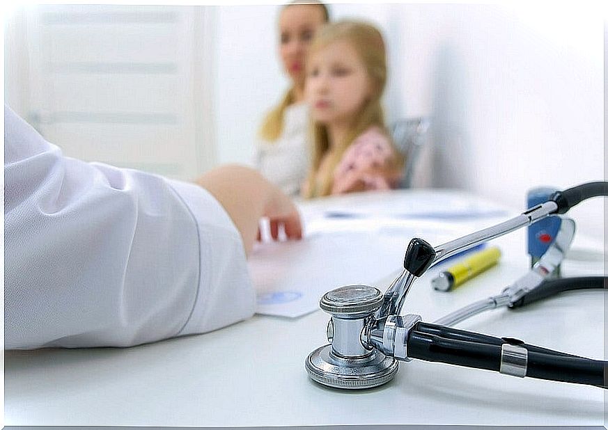 Pediatrician giving diagnosis