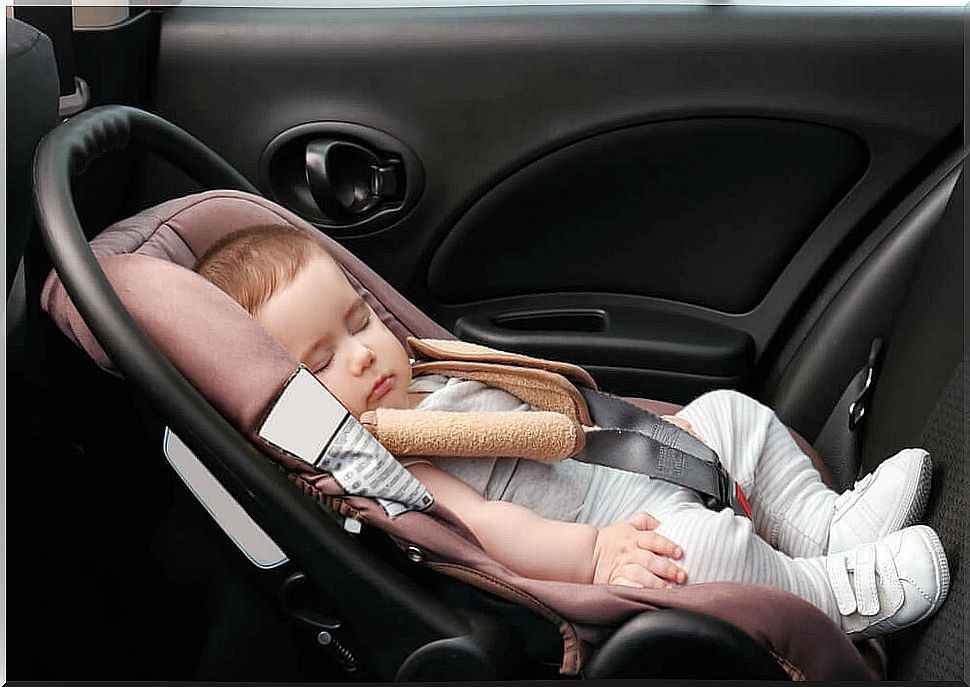Should the baby be prevented from falling asleep in the car seat?